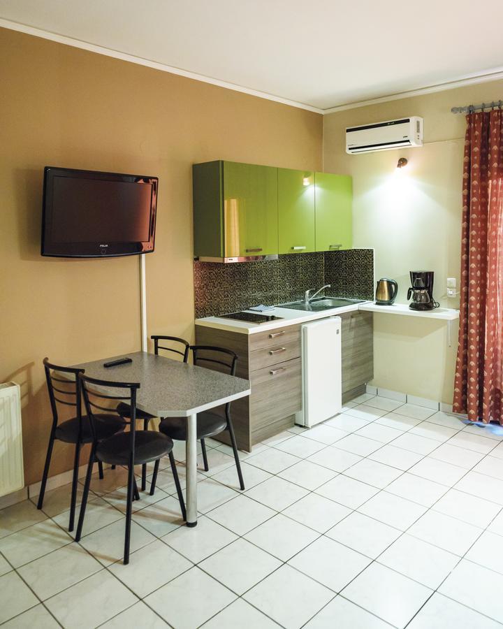 Sun Village Hotel Apartments Megas Limnionas Екстер'єр фото