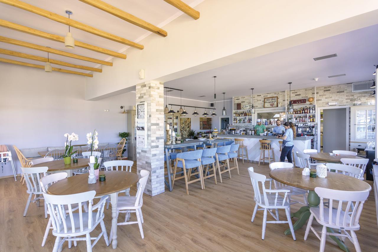 Sun Village Hotel Apartments Megas Limnionas Екстер'єр фото