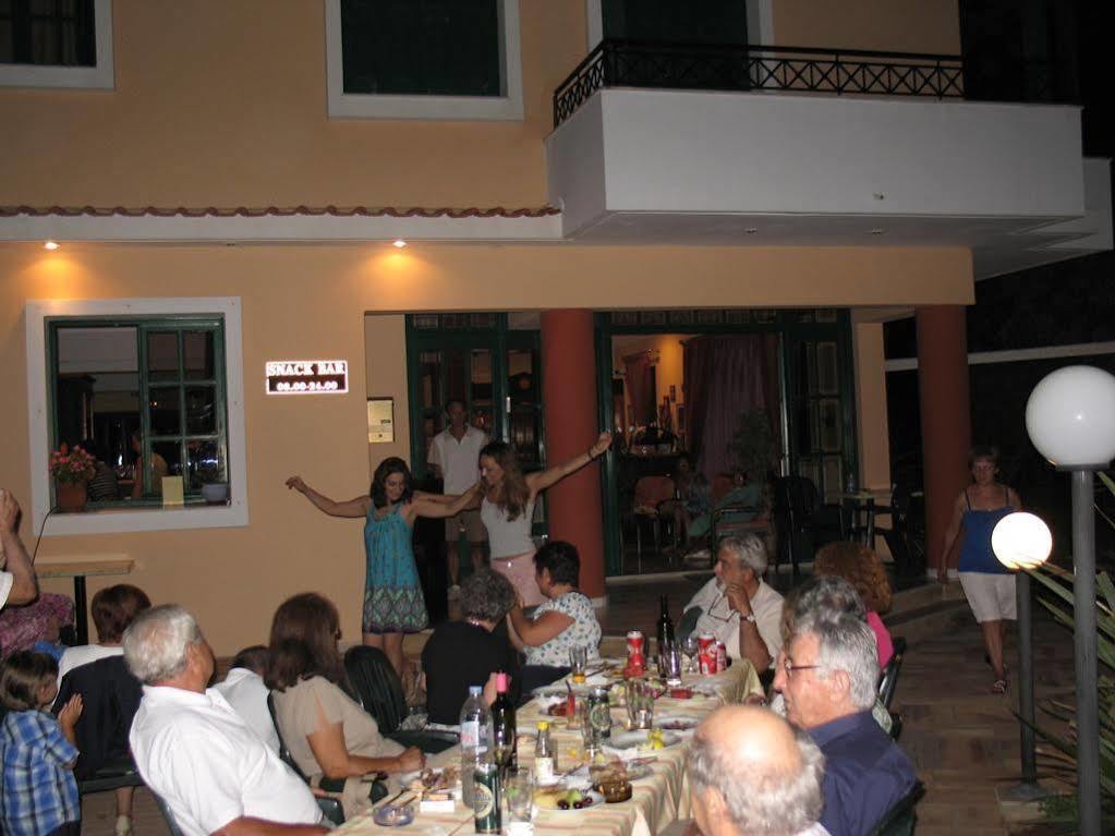 Sun Village Hotel Apartments Megas Limnionas Екстер'єр фото