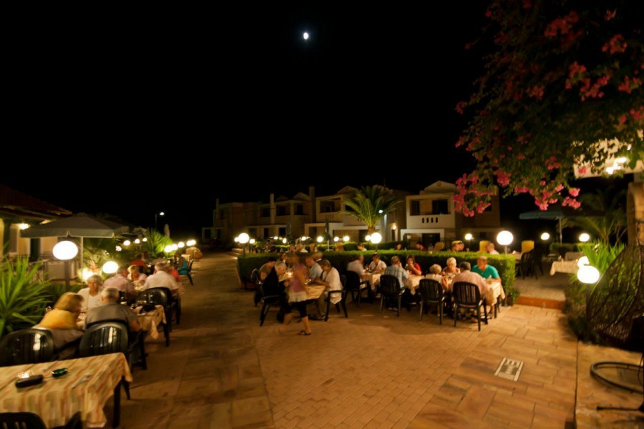Sun Village Hotel Apartments Megas Limnionas Екстер'єр фото